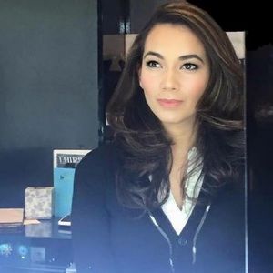 Meet your Posher, Marcela